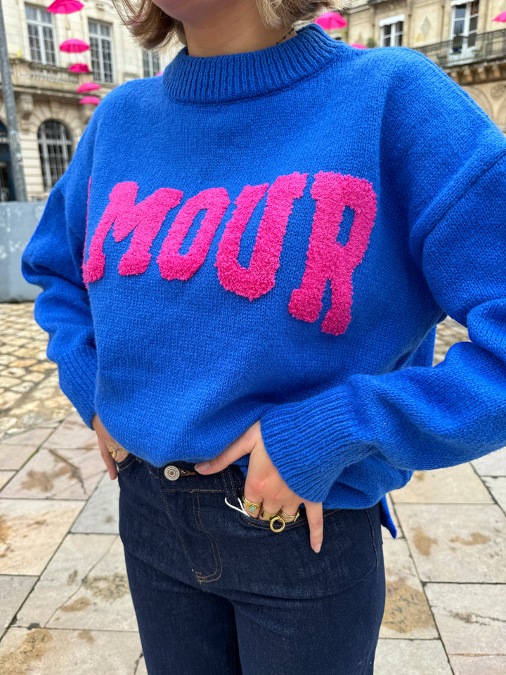 Pull en maille bleu roi AMOUR fuchsia