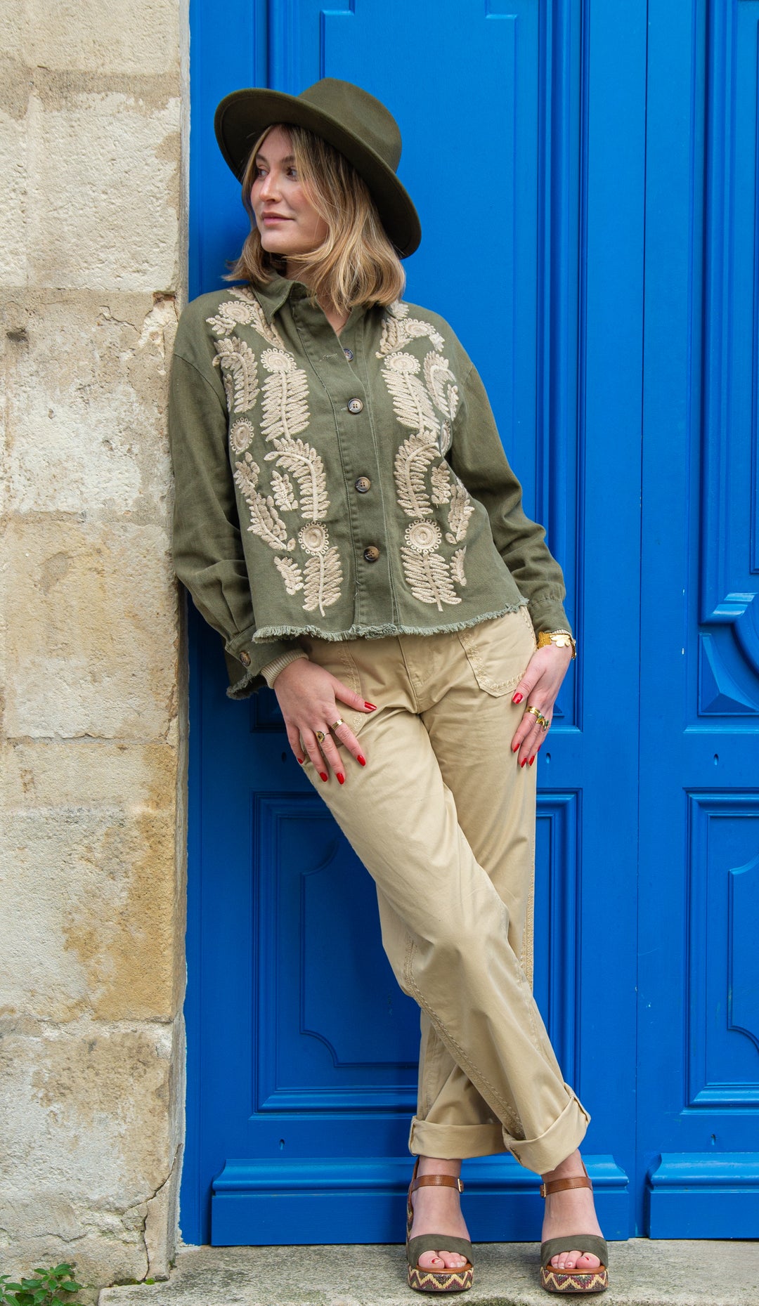 Veste kaki broderies florales beige CLARA