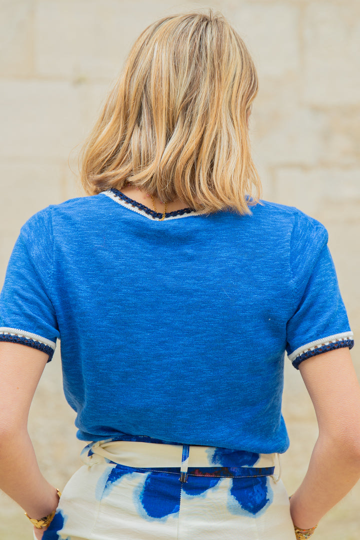 Blaues T-Shirt mit weißen und marineblauen Nähten MADI La Petite Étoile