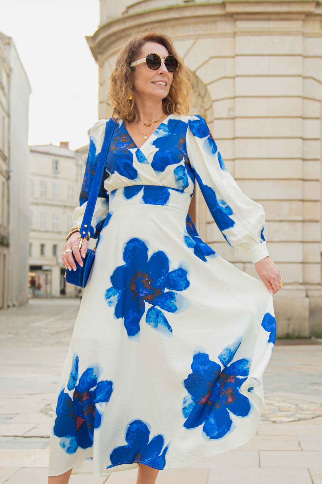 Robe écru imprimé floral bleu roi FRANCISCA