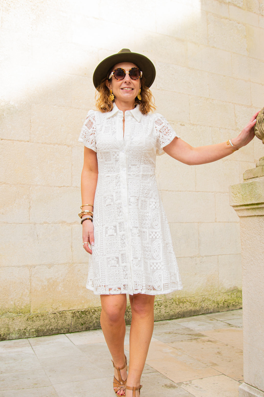 Robe blanche en broderie FABIOLA