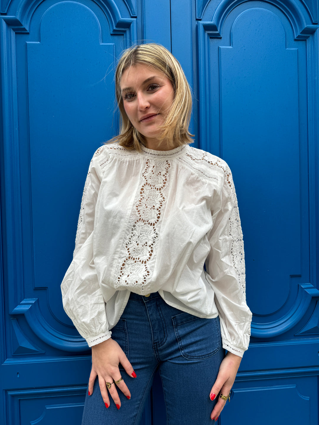 Blusa blanca con bordado inglés BETTY La Petite Etoile