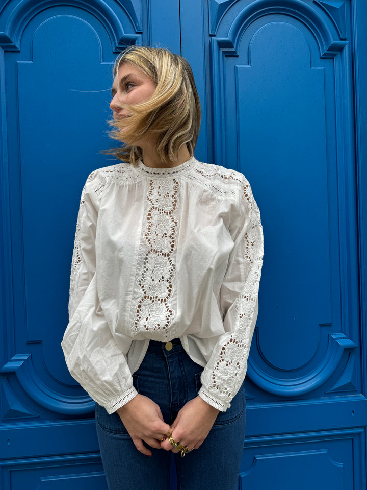 Blusa blanca con bordado inglés BETTY La Petite Etoile