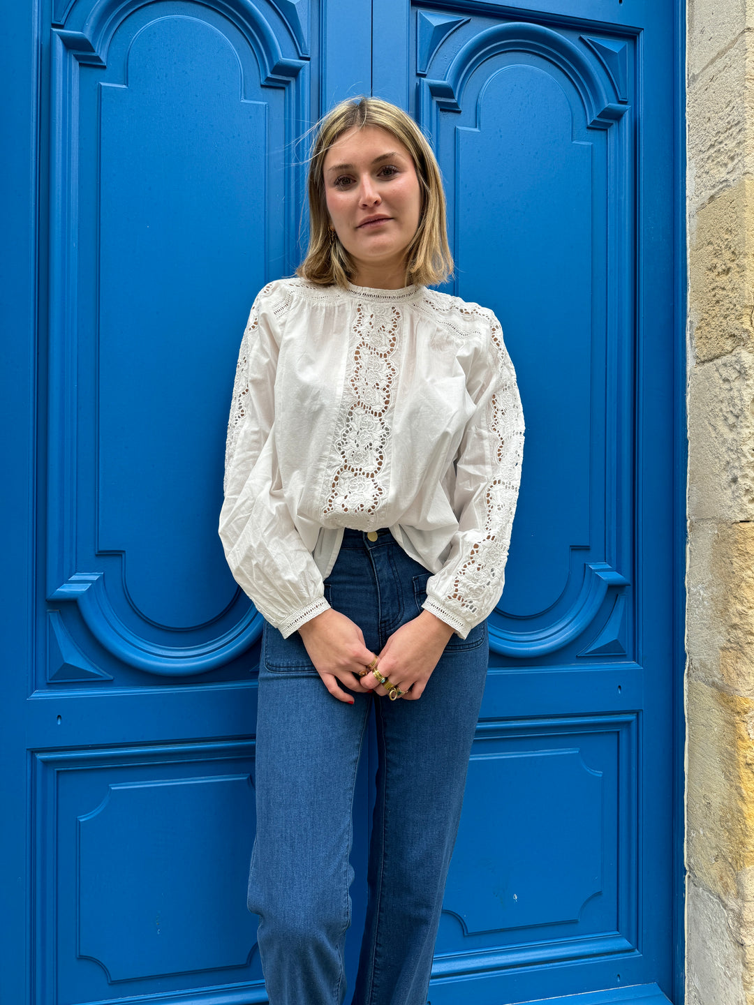 Blusa blanca con bordado inglés BETTY La Petite Etoile