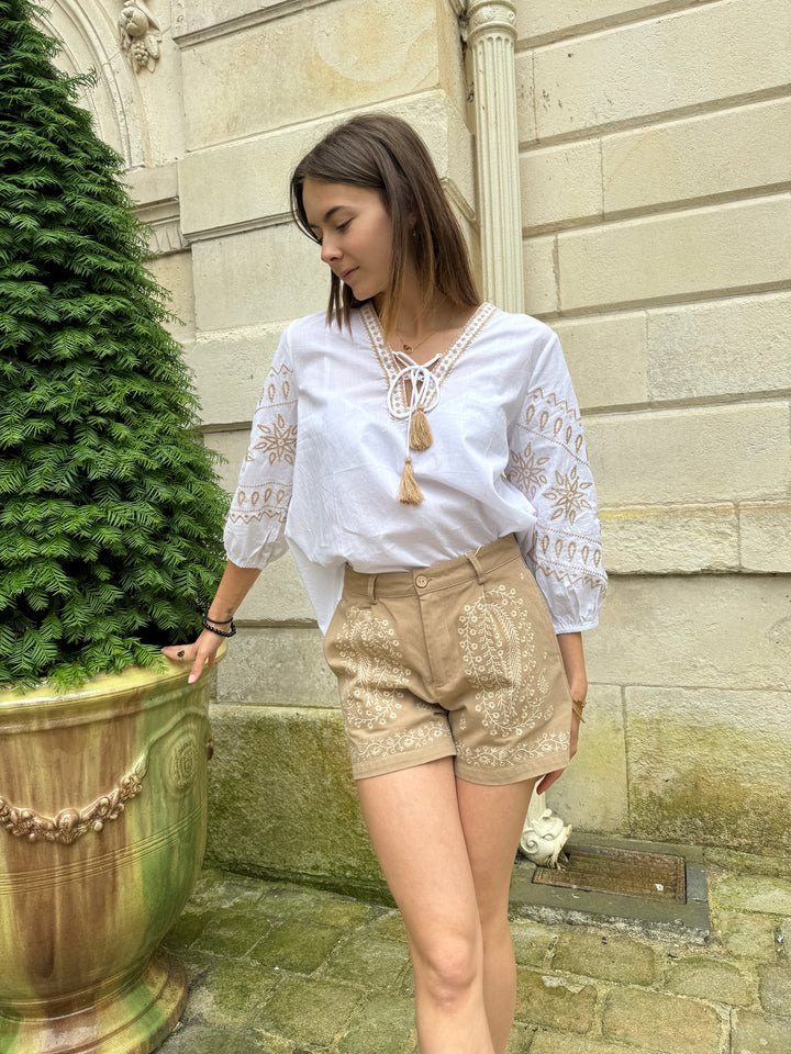 Blouse bohème blanche broderies camel JULIETTE