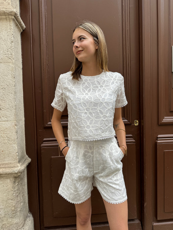 Short blanc fluide à broderie floral PALOMA