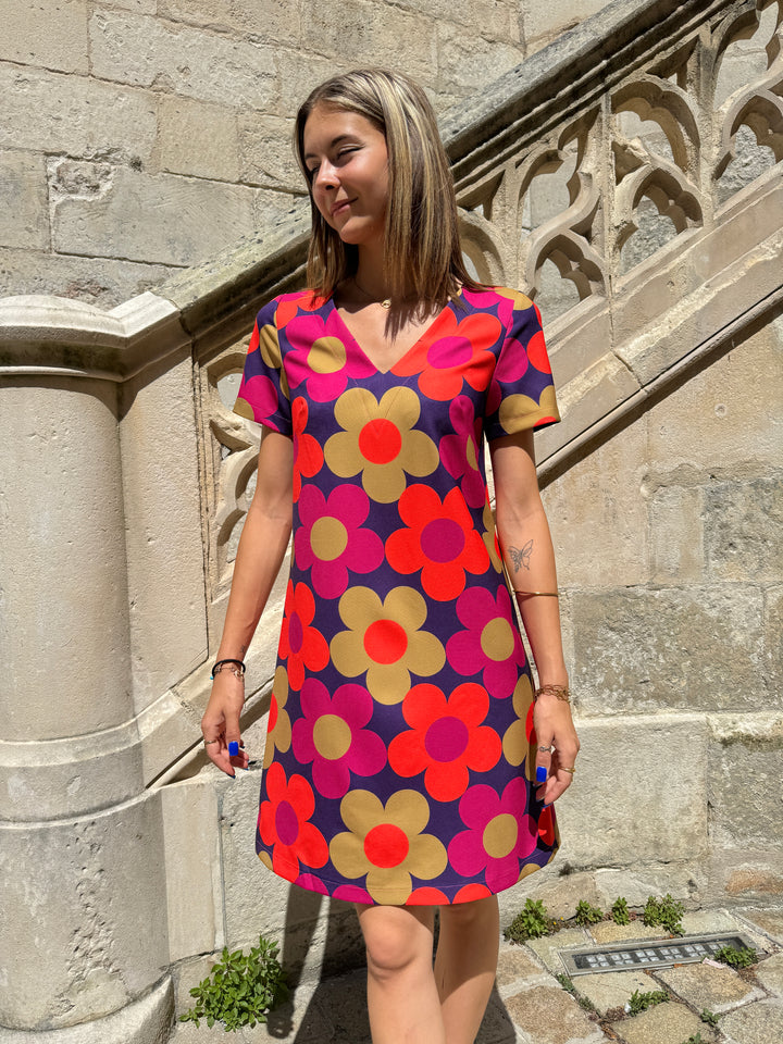 Vestido escote pico MARGUERITES SEVENTIES fucsia y caqui Hippocampe