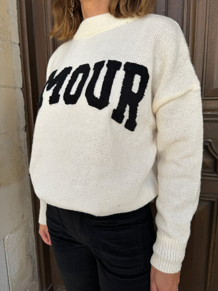 Pull en maille blanc AMOUR noir