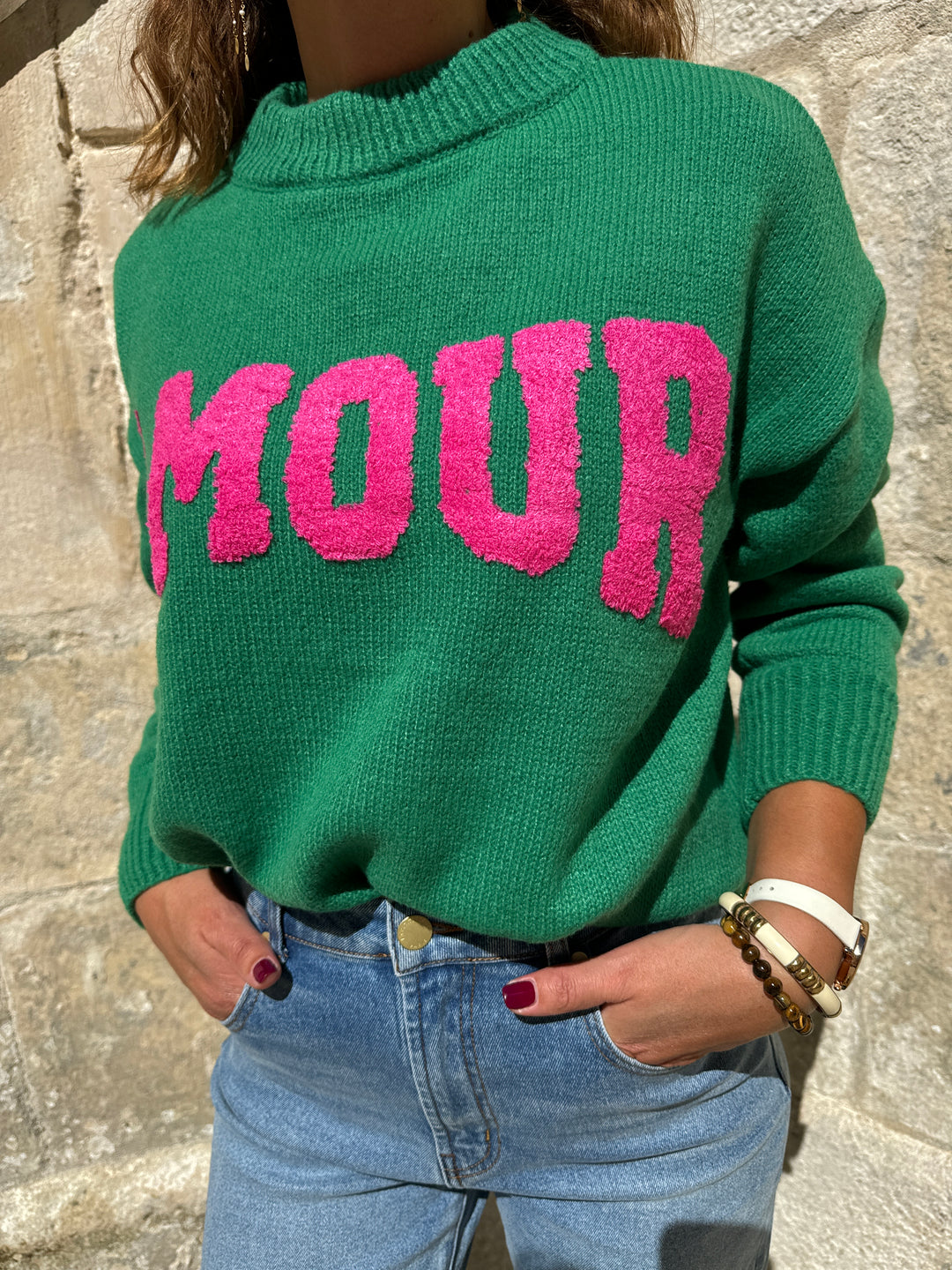 Pull en maille vert AMOUR fuchsia