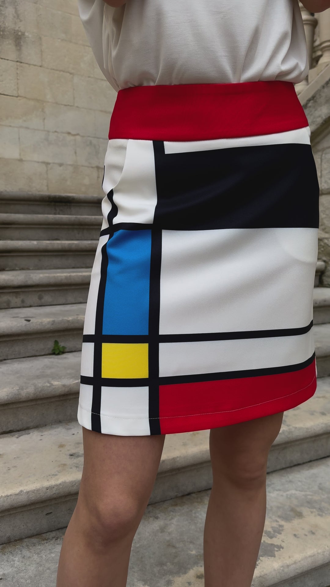 MONDRIAN Hippocampe Rock