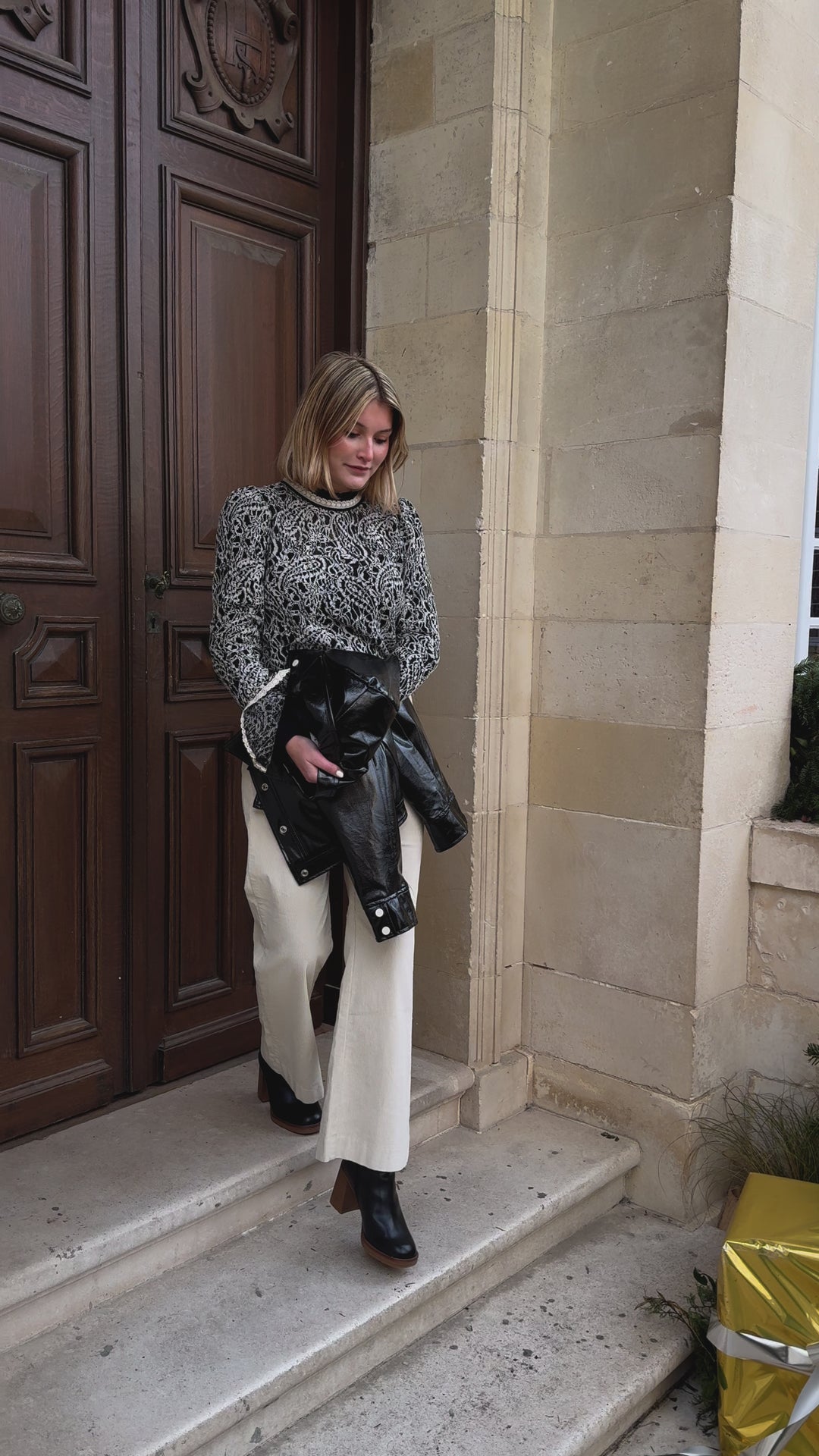 Blouse dentelle noir velours écru TERESA