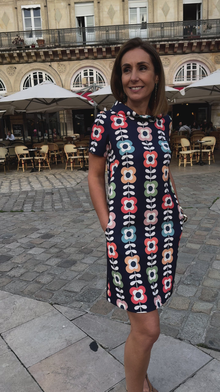 Robe SEVENTIES n°100 marine Hippocampe